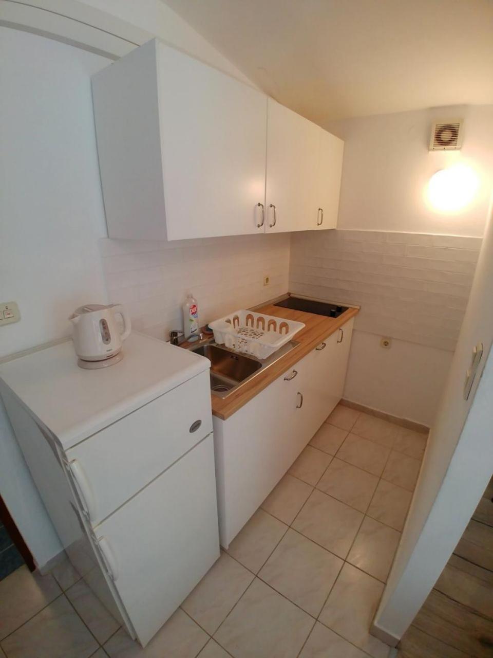 Apartment Svetka Sali Eksteriør billede
