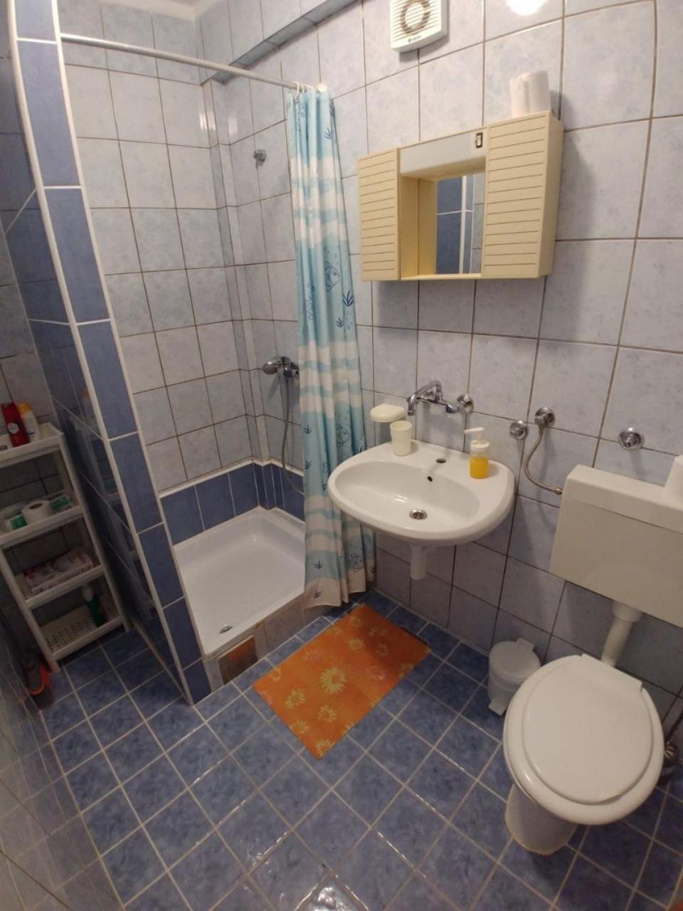 Apartment Svetka Sali Eksteriør billede